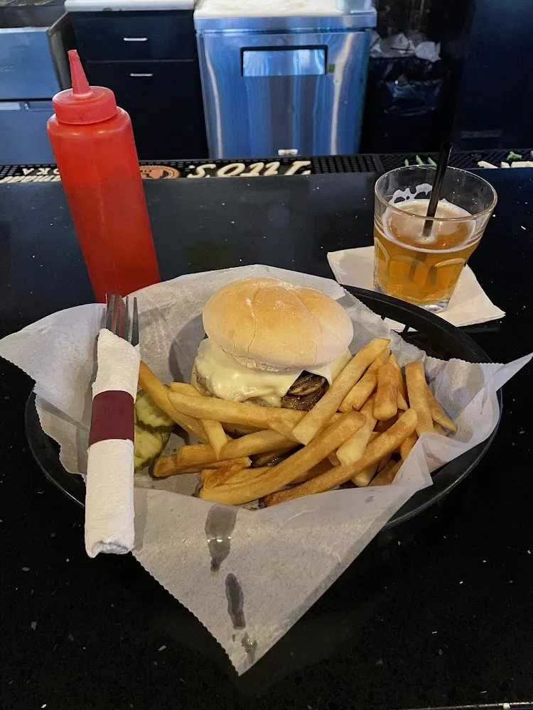 Mushroom and Swiss Burger Combo